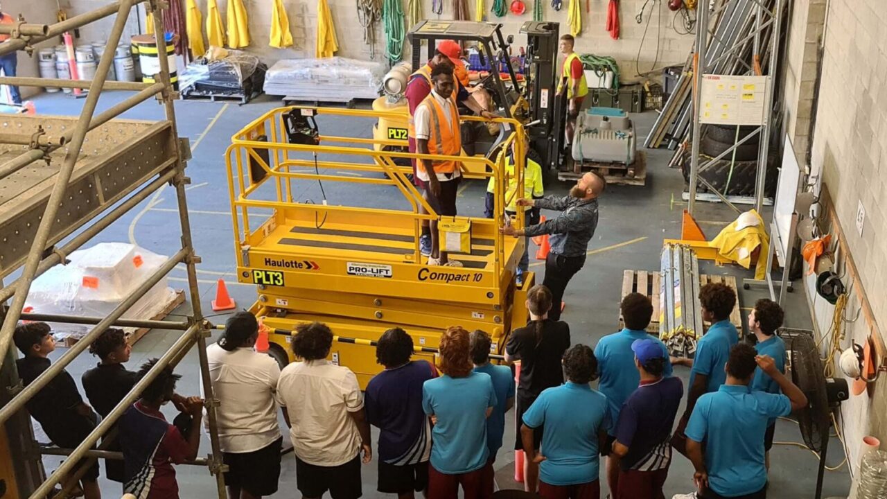 Scissor Lift EWP Ticket RIIHAN301E ProLift Training FNQ